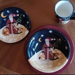 Susan Winget Folk Santa Large Flakes 4 Piece Dinner Place Setting Christmas dish